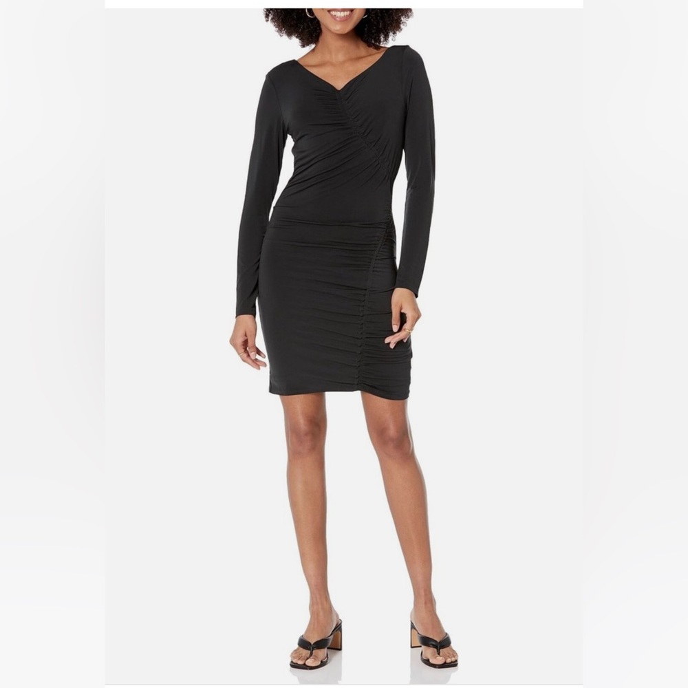 🚨Chic Black Long Sleeve Dress